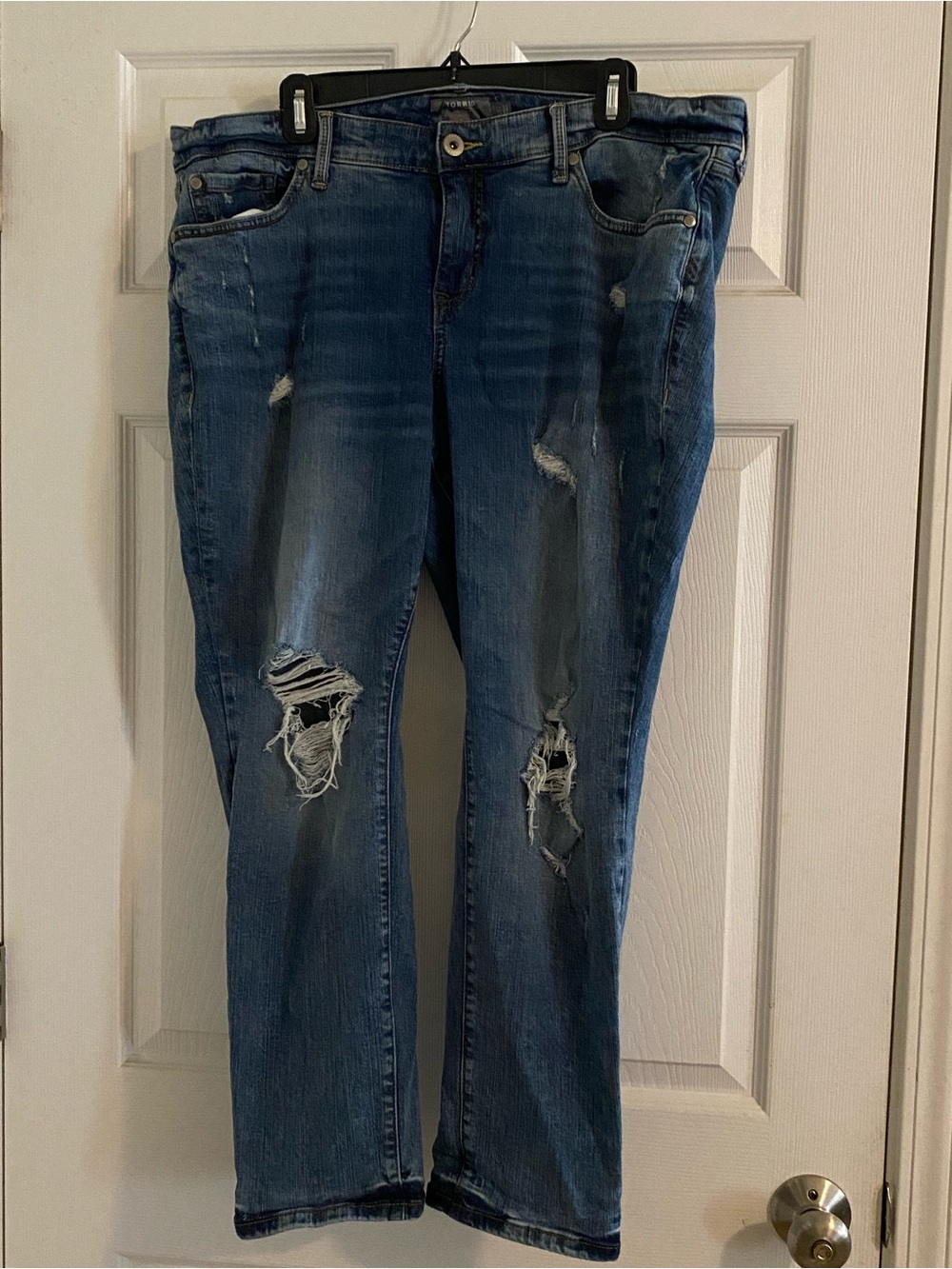 Torrid Boyfriend Distressed Blue Denim Jeans Plus Sized 18S